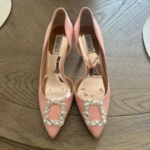 New with box Badgley Mischka Heels